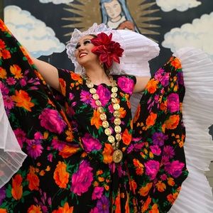 Meet your Posher, Elida